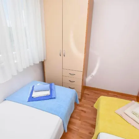 Aurel Suites- Comfort Two Bedroom With Balcony