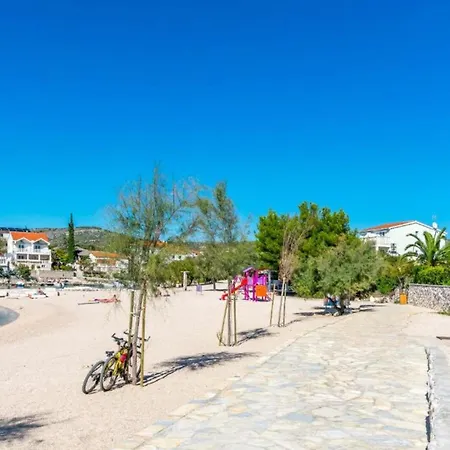 Aurel Suites- Comfort Two Bedroom With Balcony